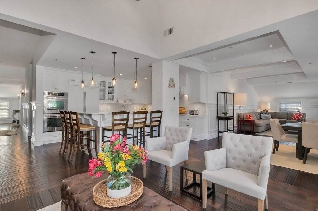 595 Main Street - Photo 1
