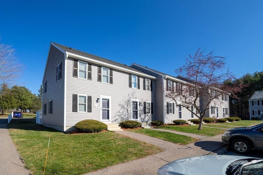 33 Olde Colonial Drive - Photo 1
