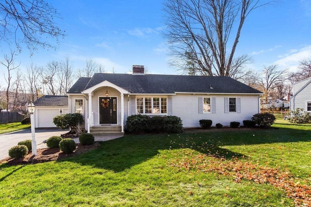 11 Old Orchard Rd - Photo 1