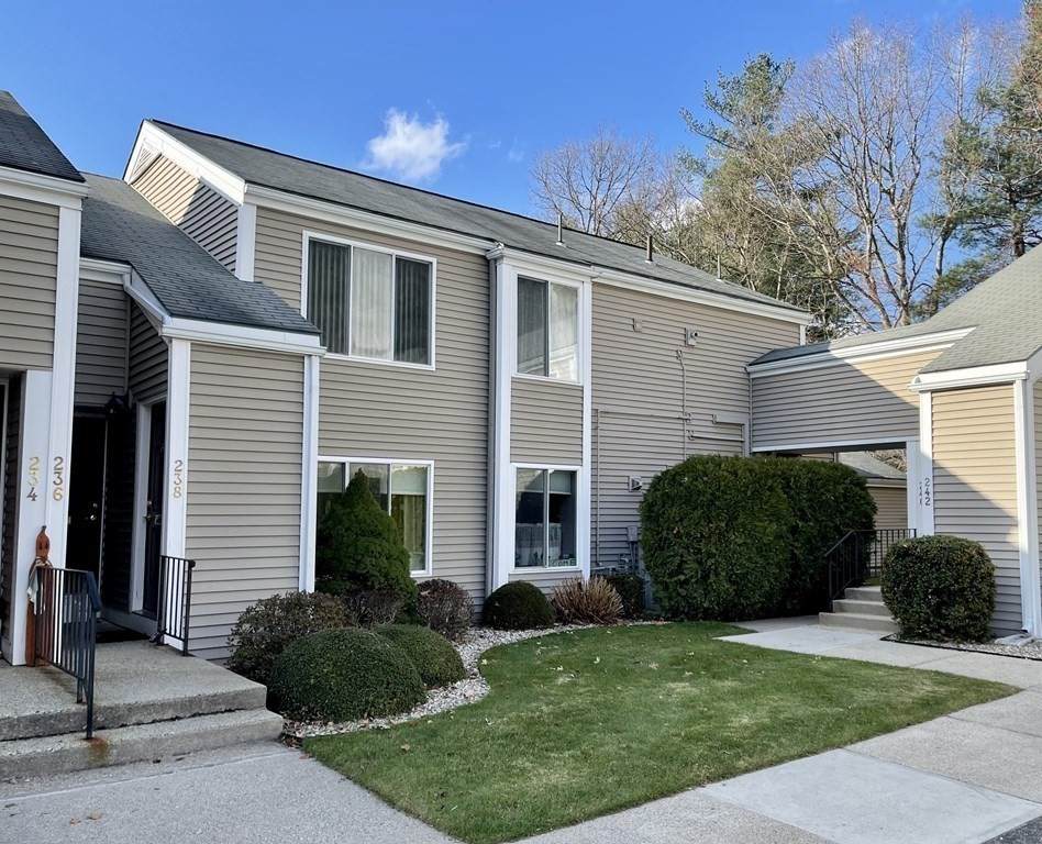 238 Nassau Dr - Photo 1