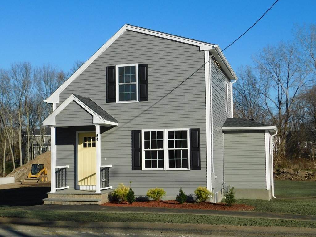 64 Fall River Ave - Photo 1
