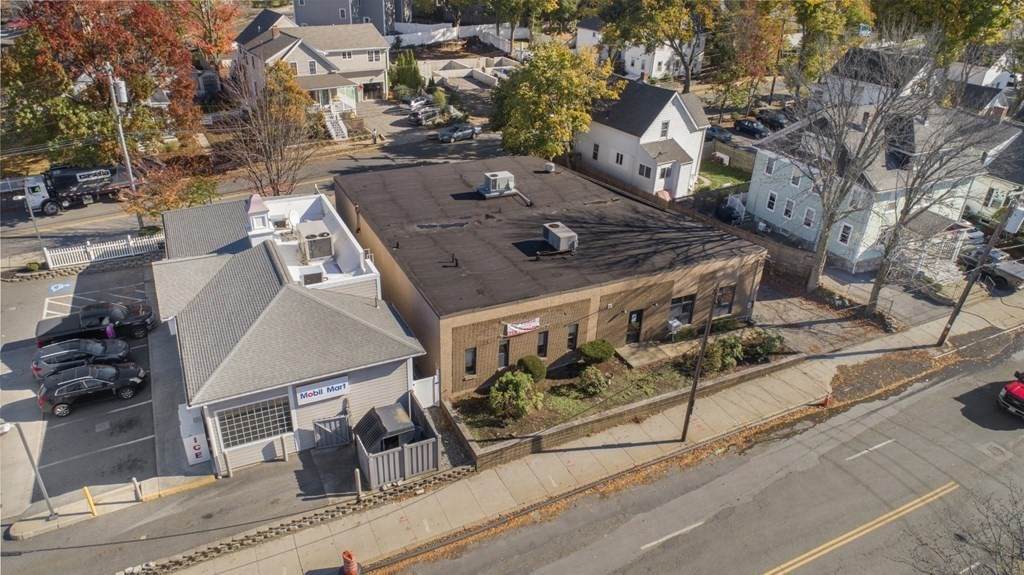 258-260 Main St - Photo 1