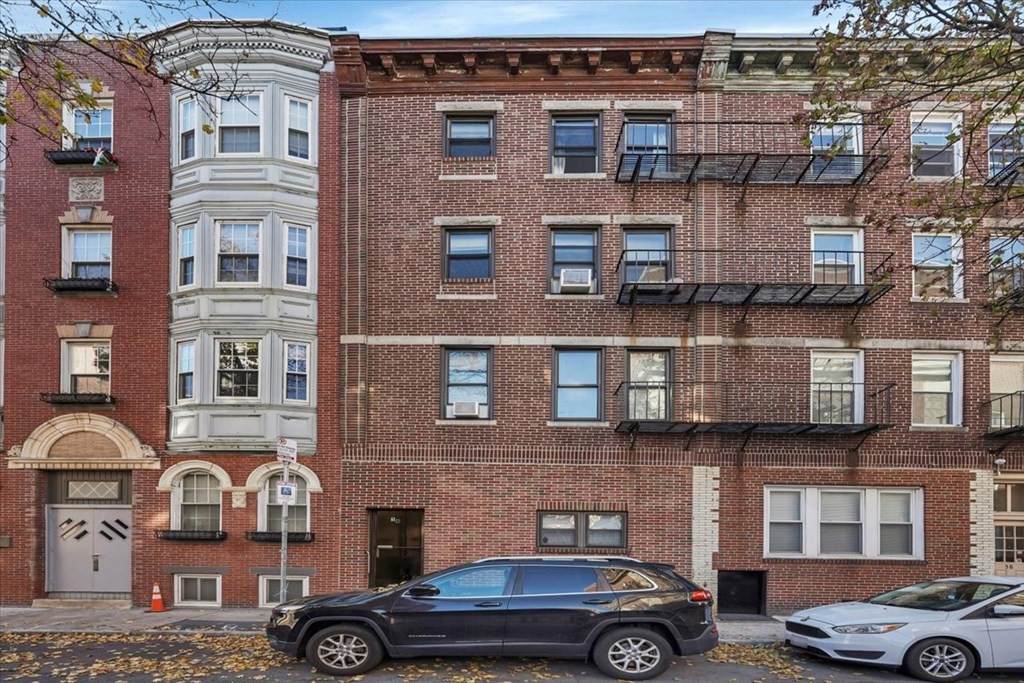 56 N Margin St - Photo 1