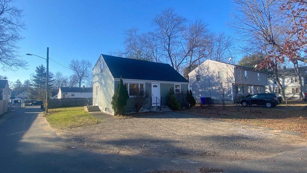 28 Bosworth St - Photo 1