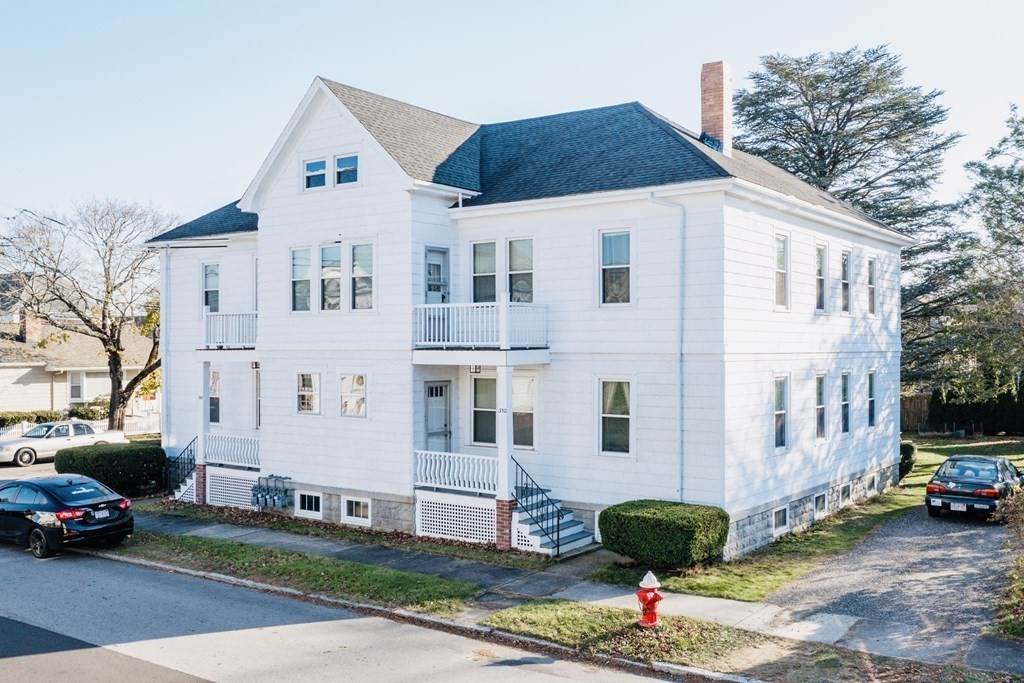 348-350 Hersom St - Photo 1