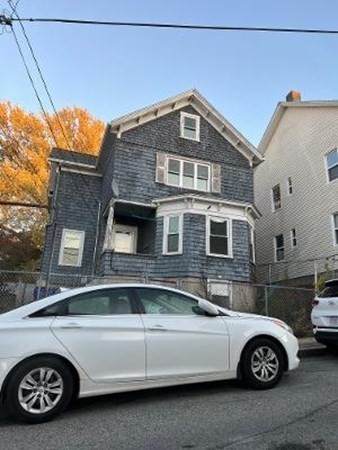 98 Grant St - Photo 1