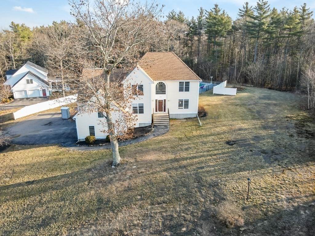 105 Eagle Rd - Photo 1