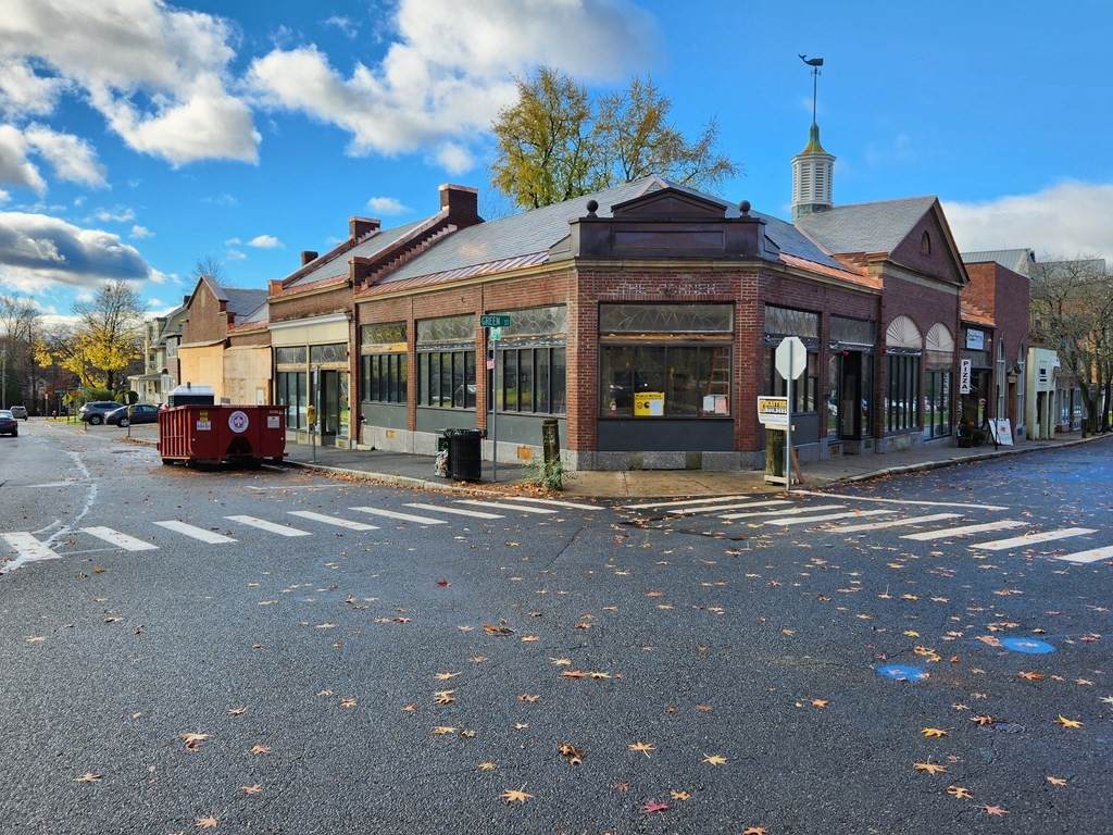 14 Green St - Photo 1