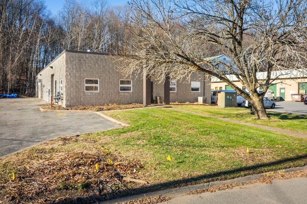 44 Russo Cir - Photo 1