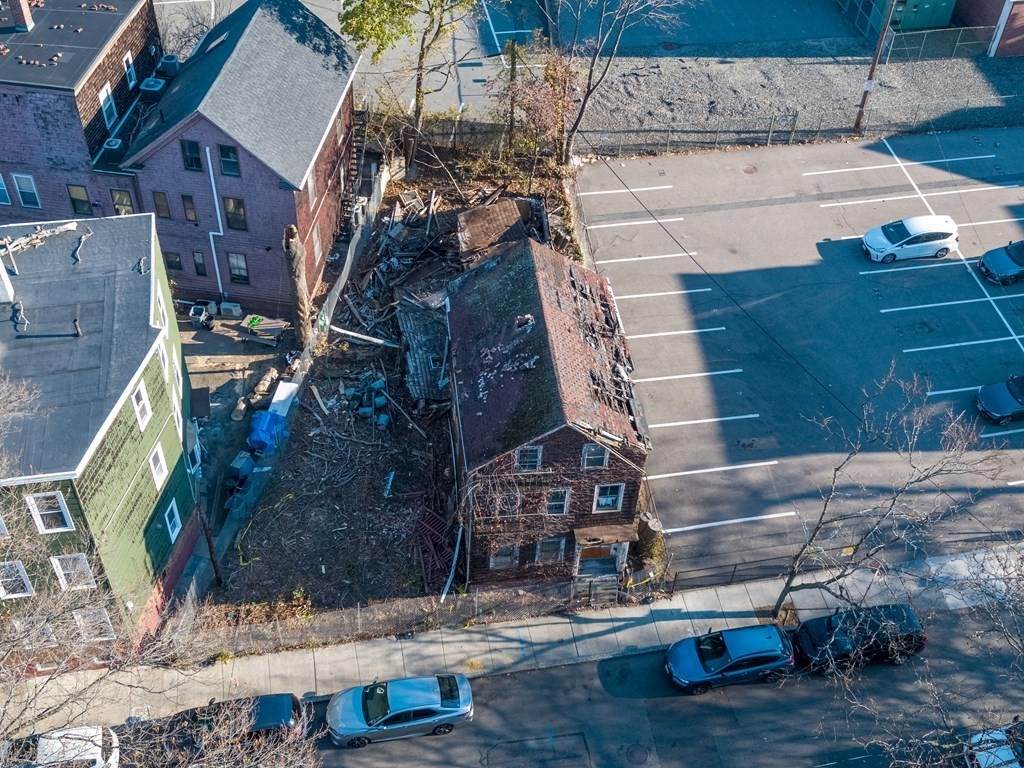 142 Amory Street - Photo 1