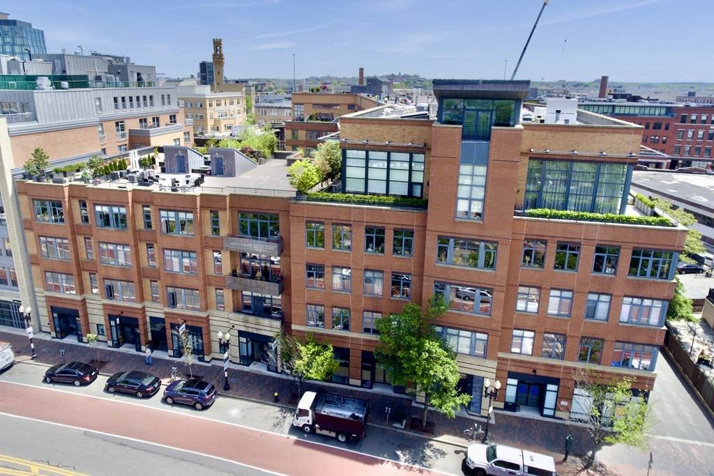 1180-1200 Washington - Photo 1