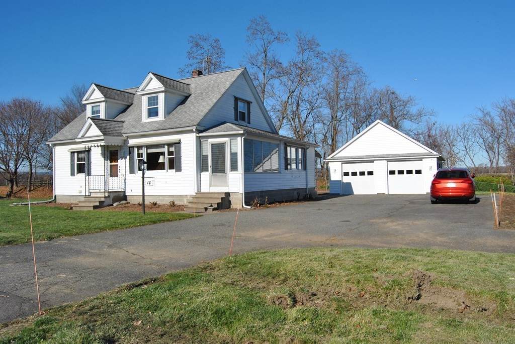 14 Russell Street - Photo 1