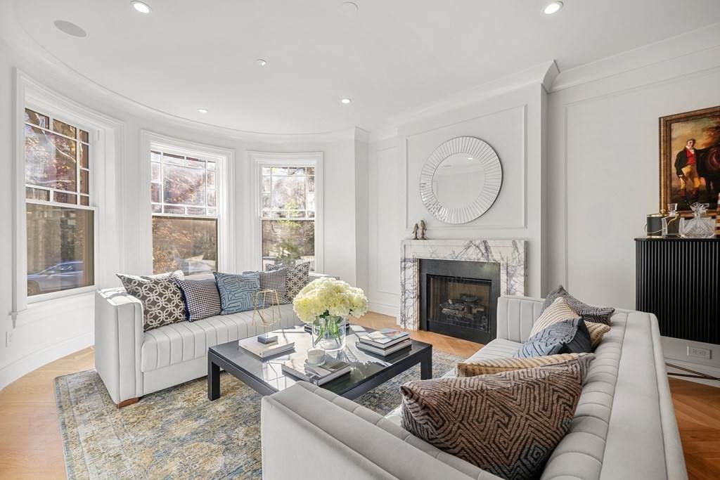 433 Marlborough Street - Photo 1