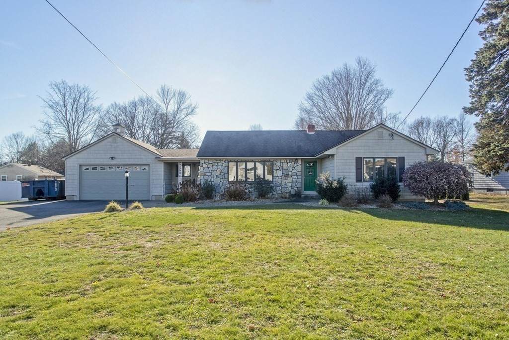 15 Cady St - Photo 1