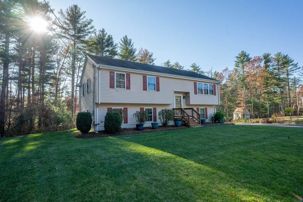 4 Morrisey Dr - Photo 1
