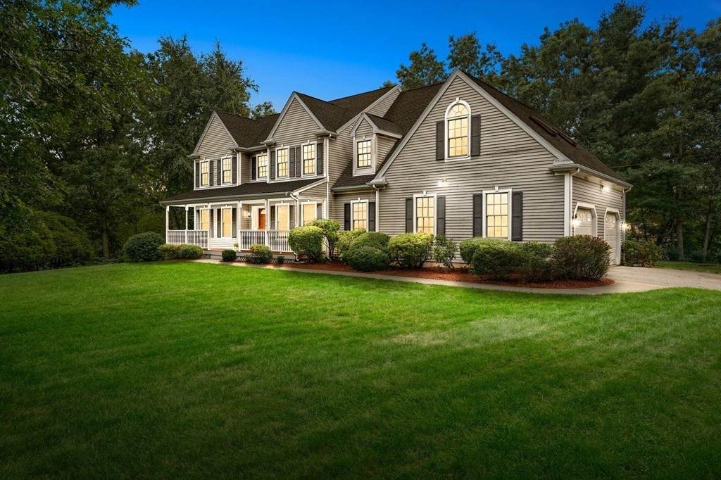 10 Jason Grant Drive - Photo 1