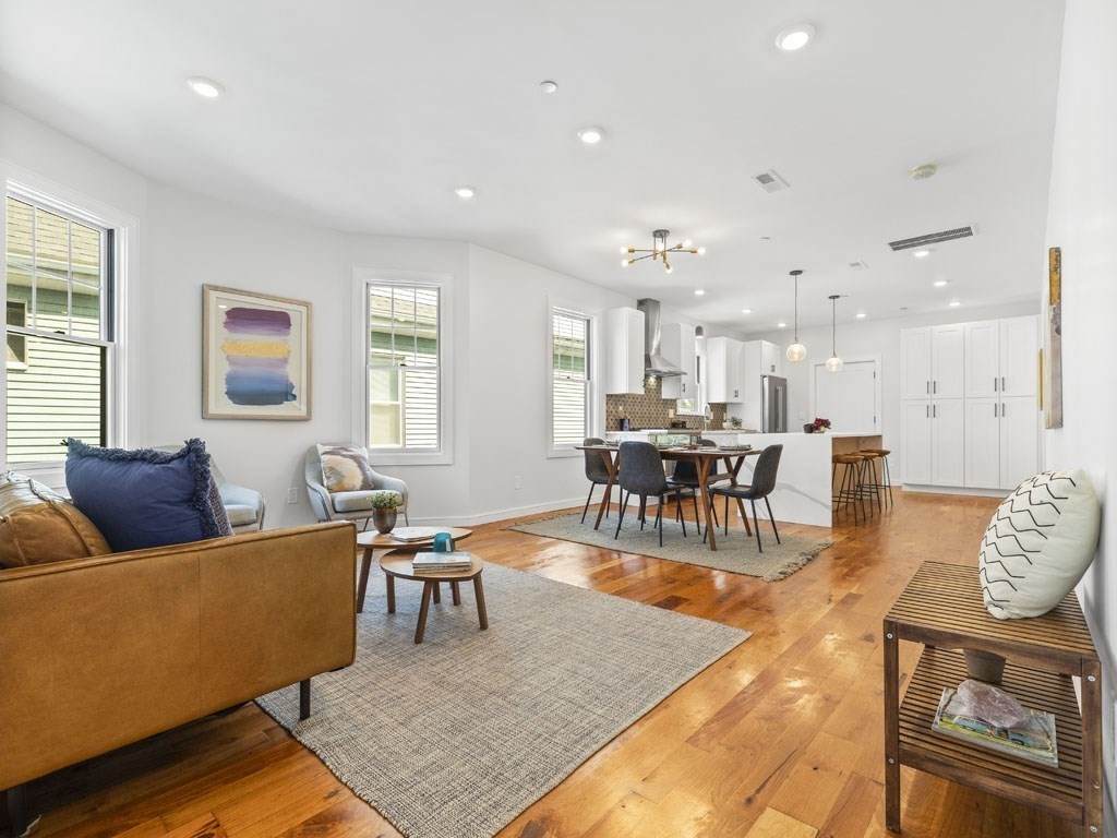 242 Broadway - Photo 1