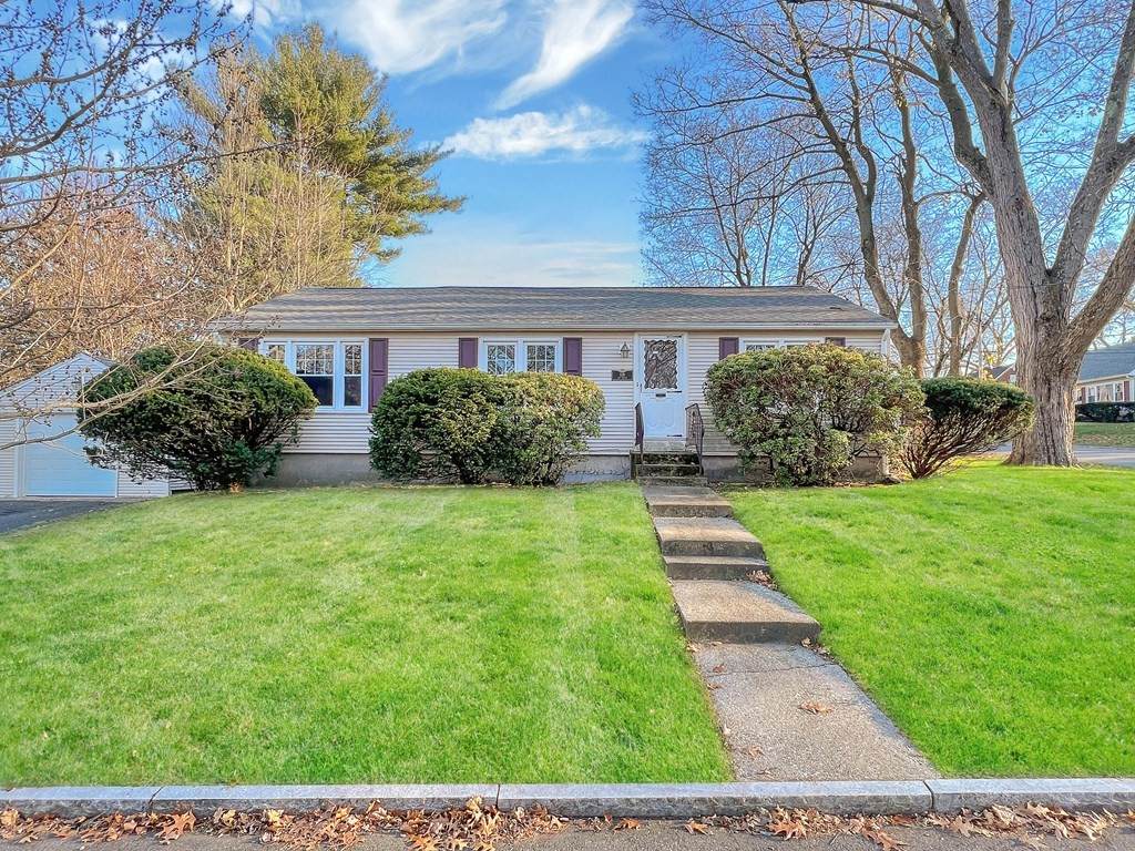 109 Roy St - Photo 1