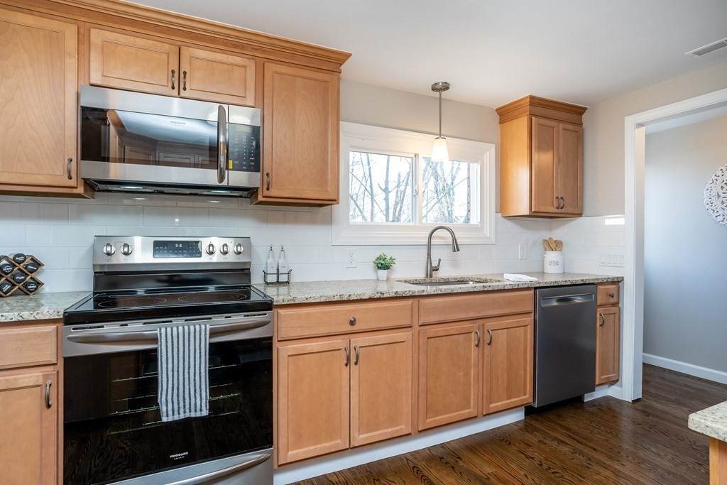 11 Intervale Rd - Photo 1