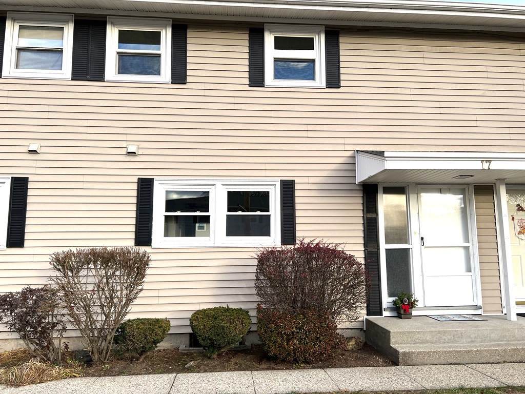 17 Woodbridge Road - Photo 1