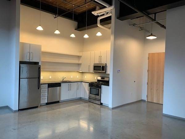 160 Water St - Photo 1