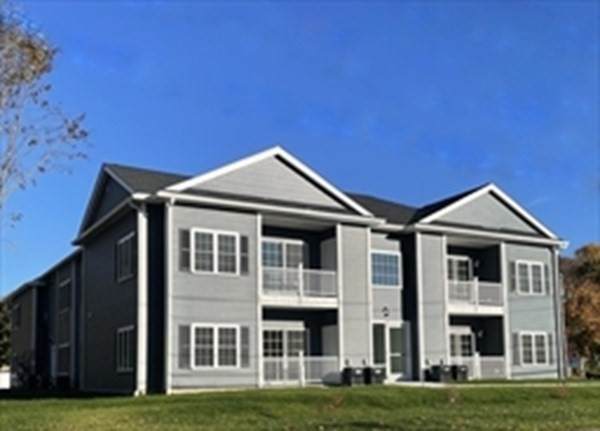 815 Bedford Street - Photo 1