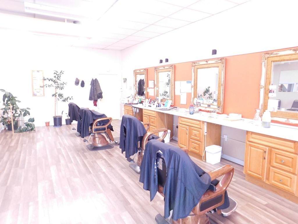 322 Walnut Street - Photo 1