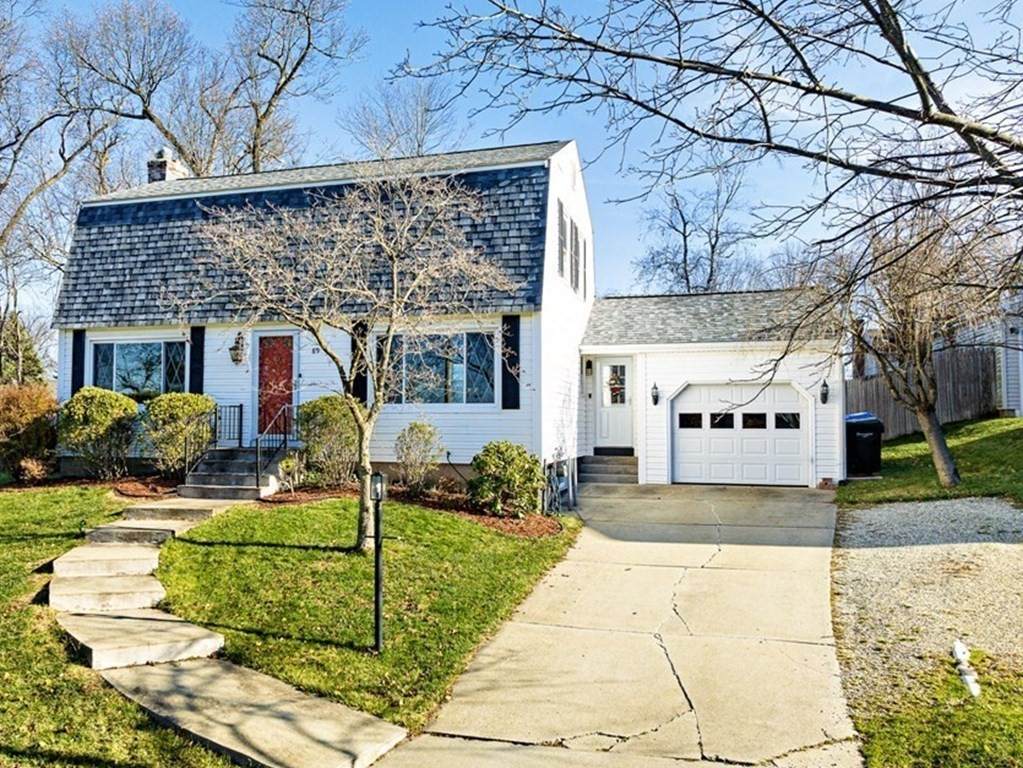 89 Sawmill Rd - Photo 1