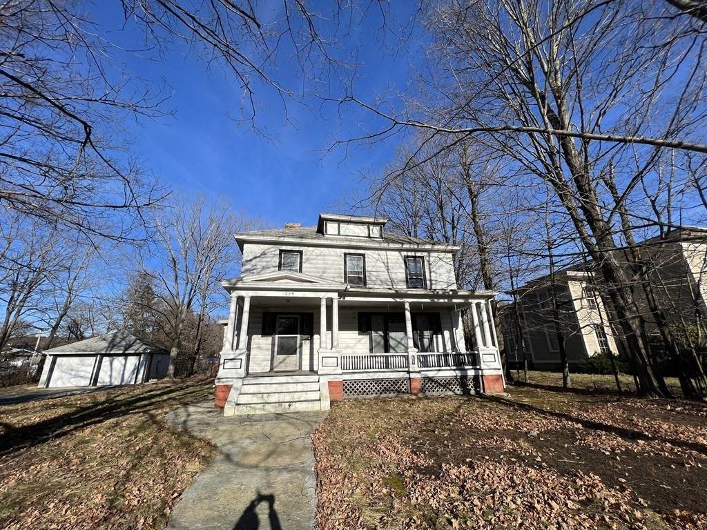 1259 S Main St - Photo 1