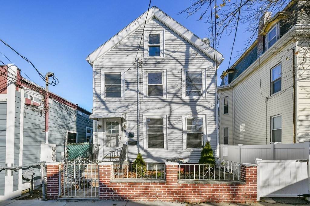 27 Brook Street - Photo 1