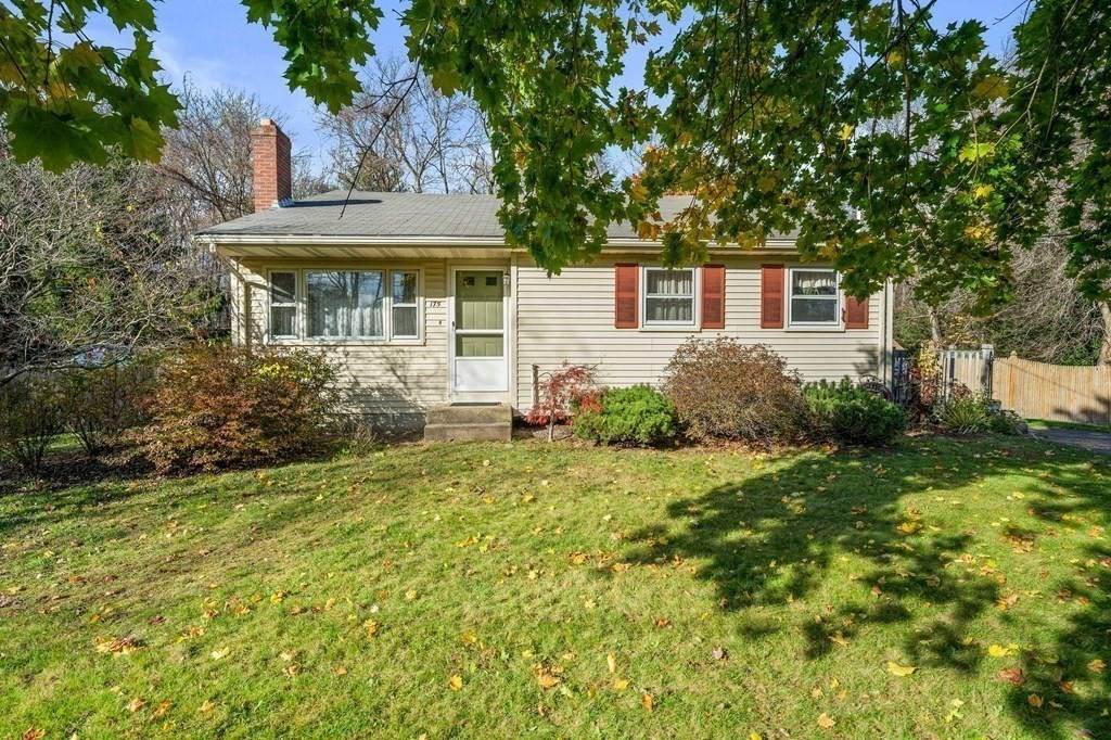 175 Windsor Dr - Photo 1