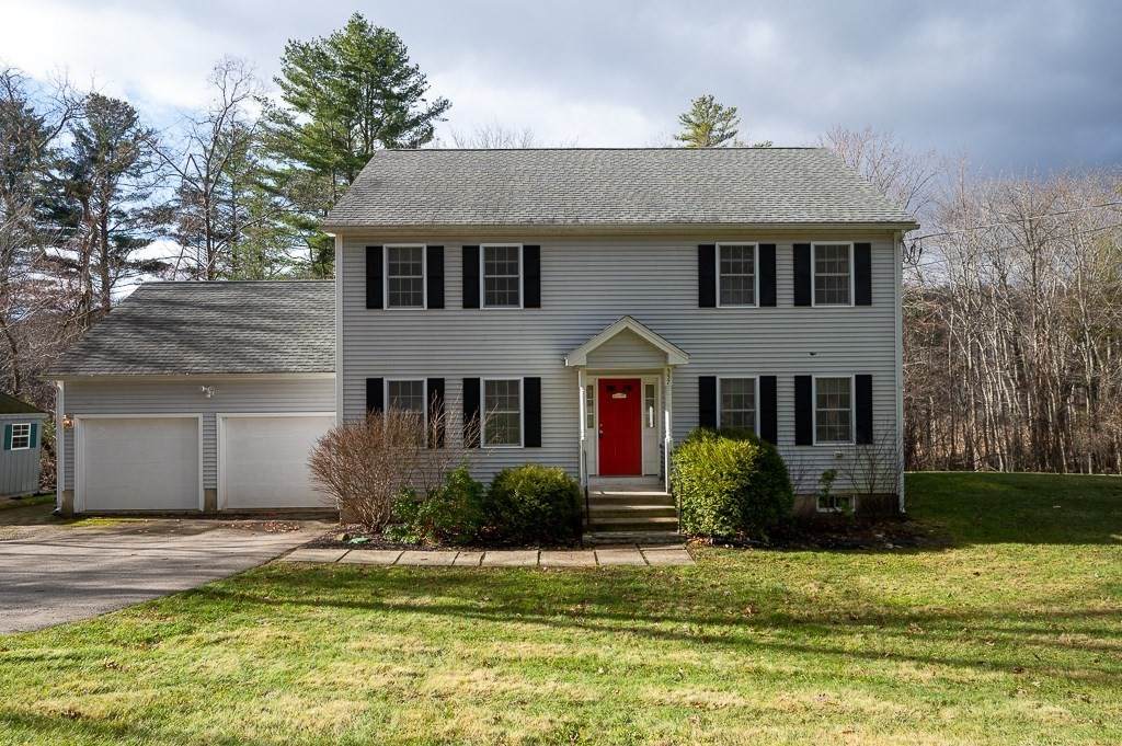 557 Cronin Rd - Photo 1