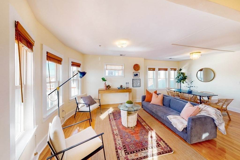 10 Silvey Pl - Photo 1