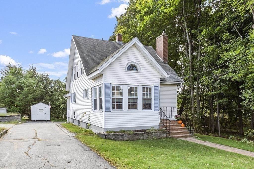 38 Sunset Road - Photo 1