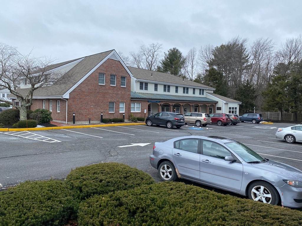 16 Boston Post Road - Photo 1