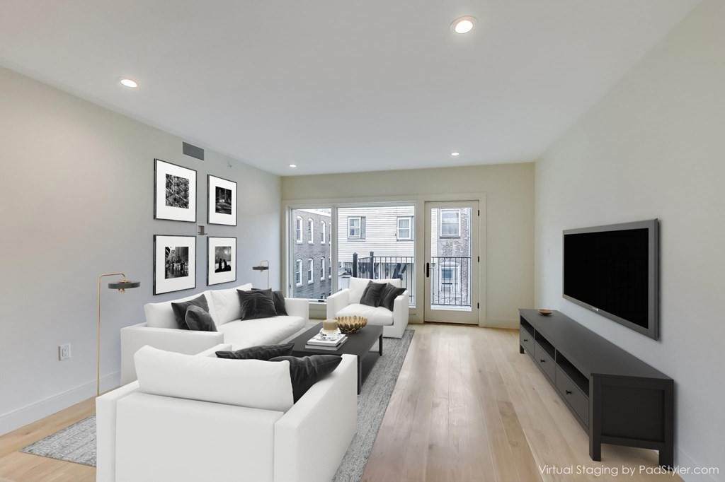 69 Lubec St - Photo 1