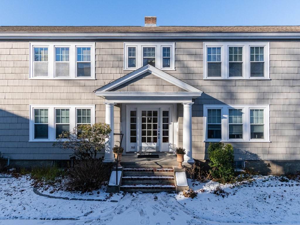 368 Union Ave - Photo 1