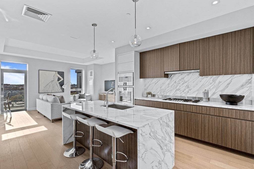 100 Shawmut Avenue - Photo 1