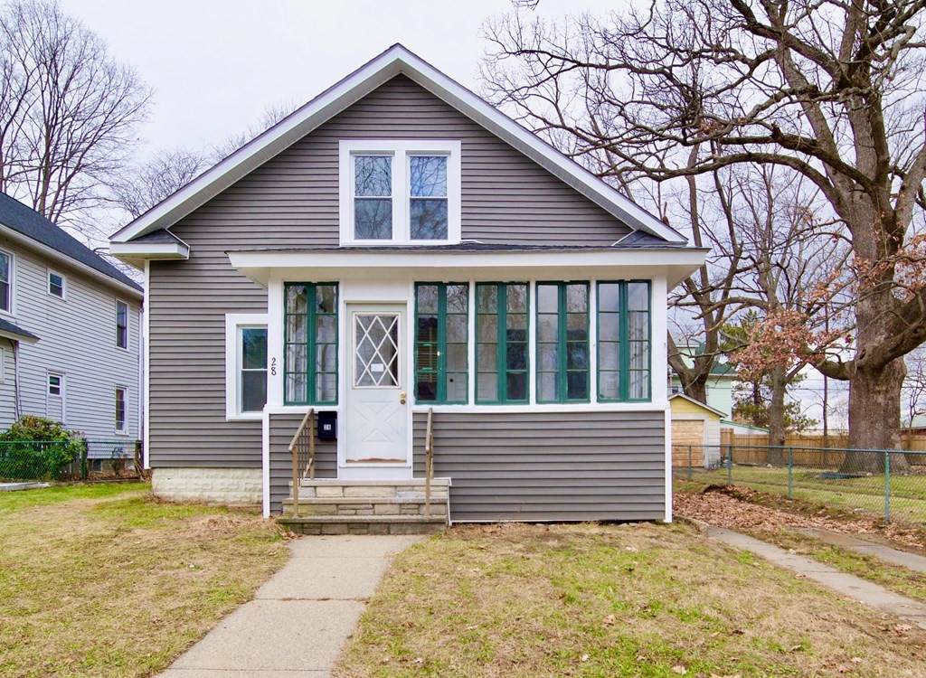 28 Highland St - Photo 1