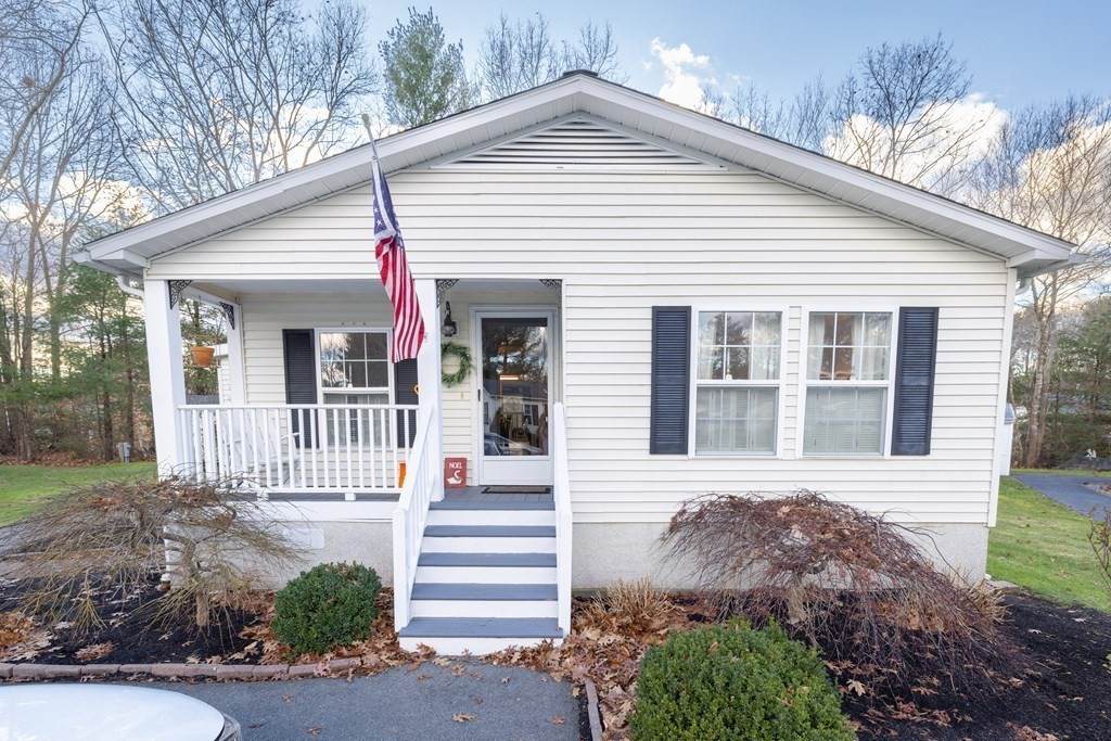 46 Trailwood Drive - Photo 1