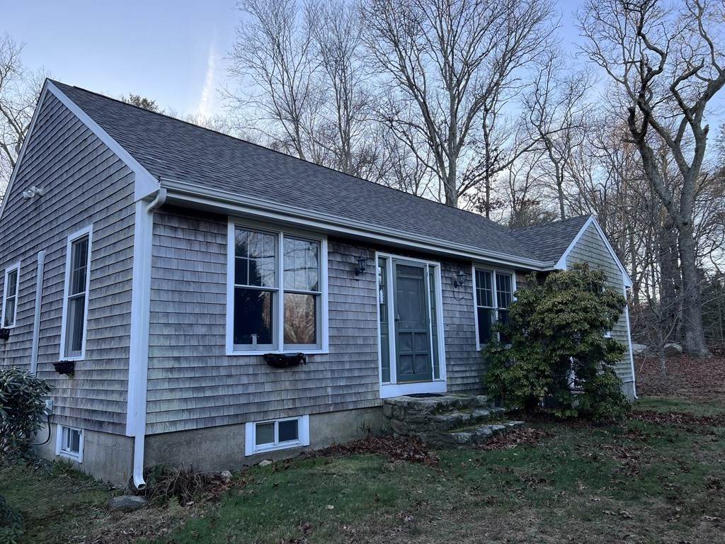 331 Old County Road - Photo 1