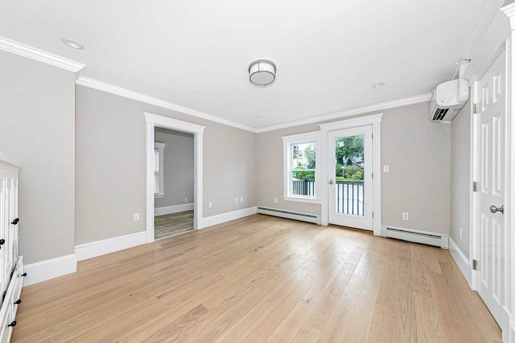 600 Shirley Street - Photo 1