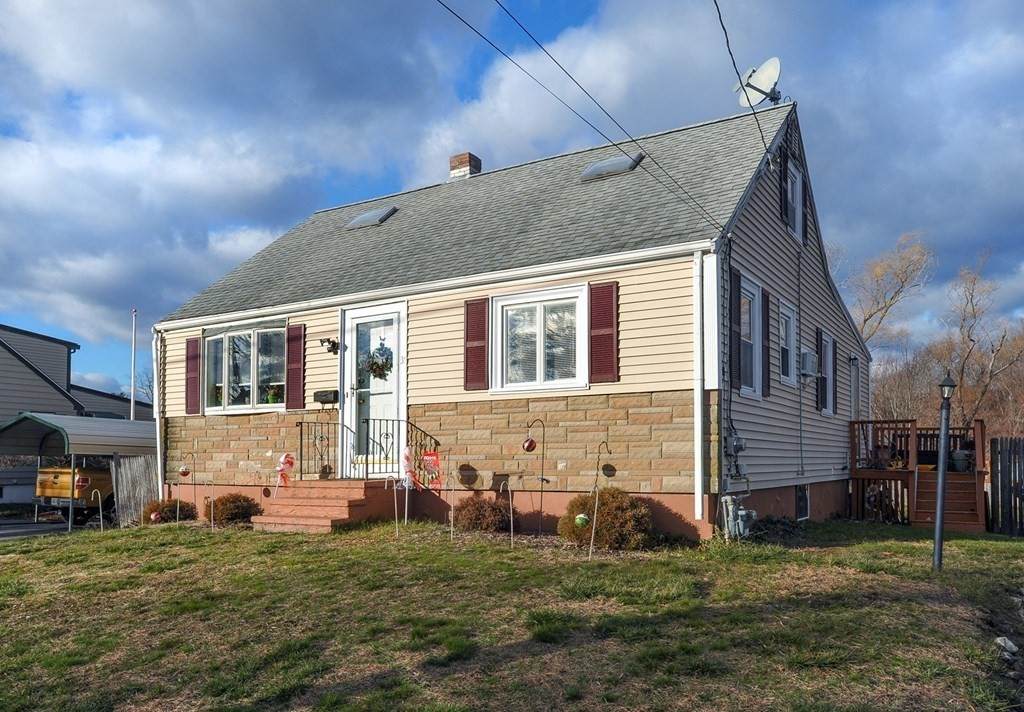 35 Randolph St - Photo 1