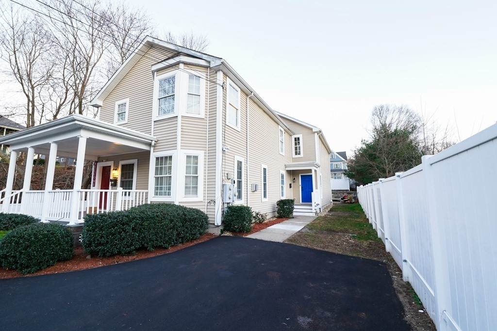 6 Beram Ave - Photo 1