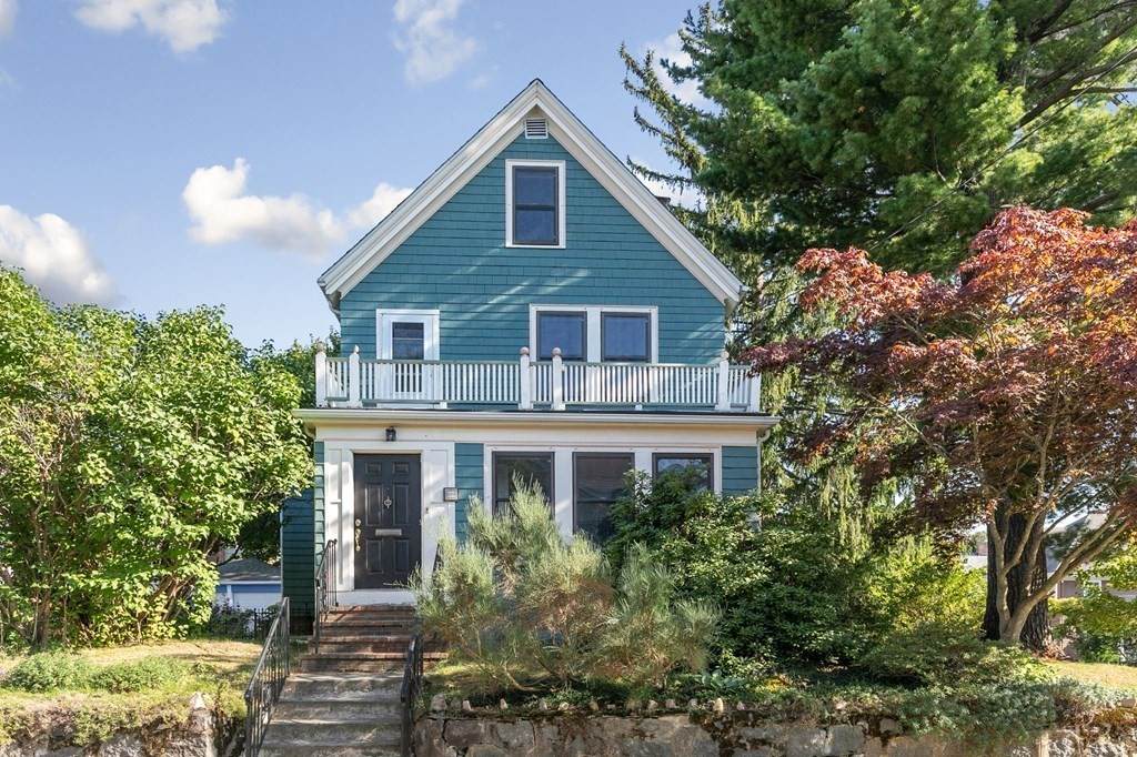 132 Selwyn St - Photo 1