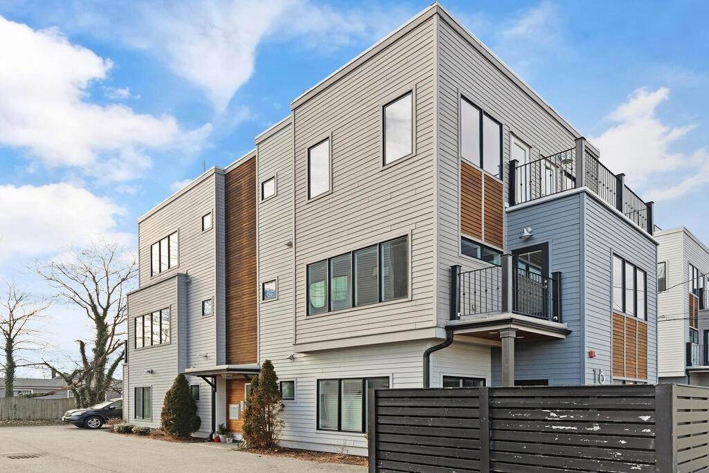 18 Ophir Street - Photo 1