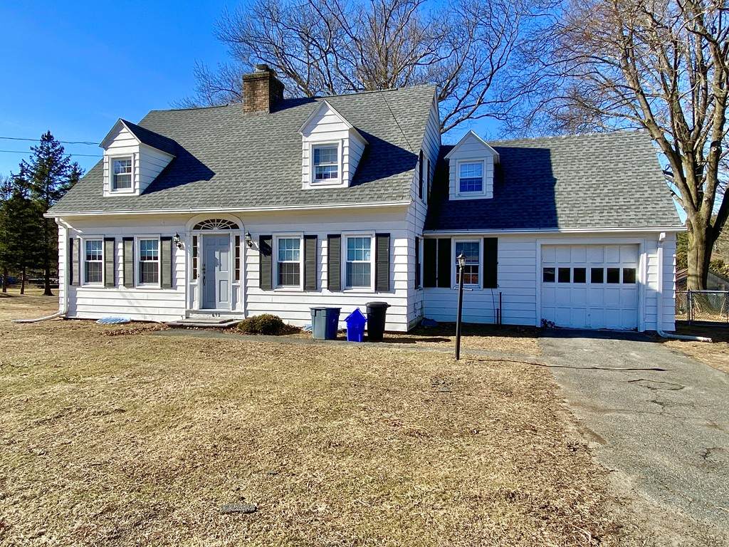 617 Center - Photo 1