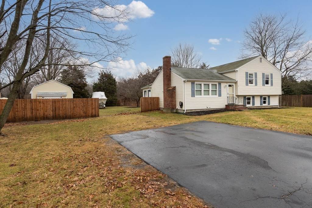 3 Woodbine Rd - Photo 1
