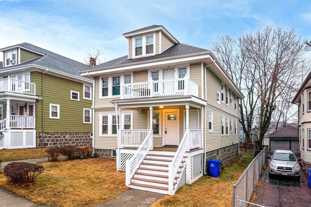 27-29 Codman Hill Ave - Photo 1