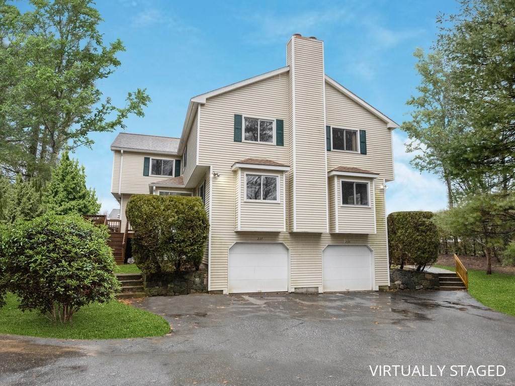 237 Algonquin Trail - Photo 1